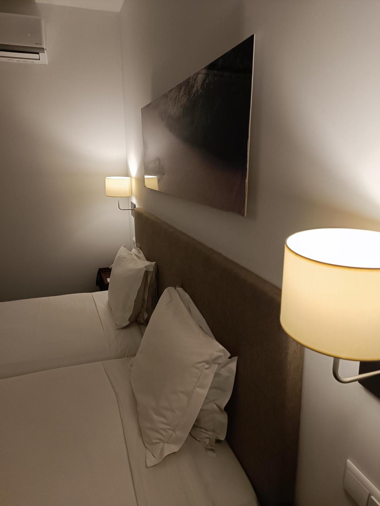 Single Room Balcony